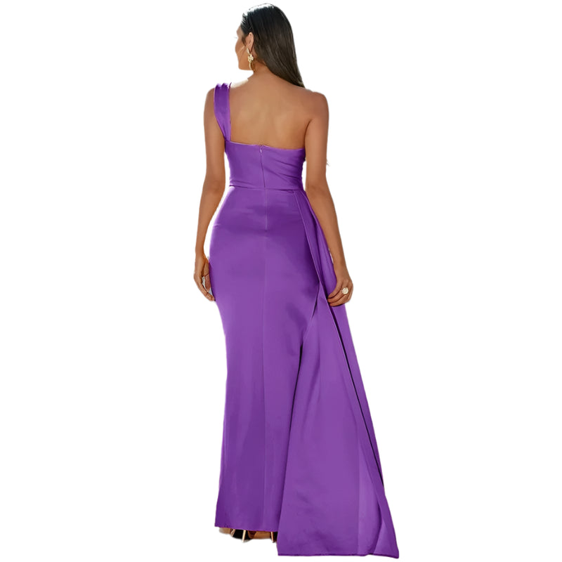 Evadore Gown