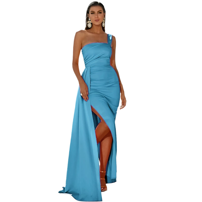 Evadore Gown