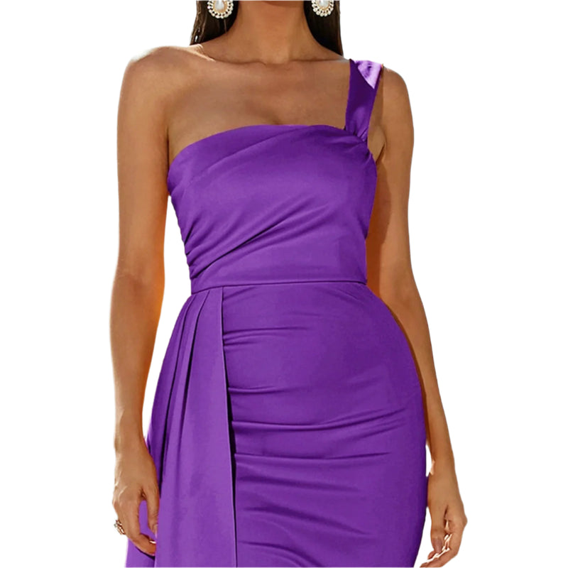 Evadore Gown